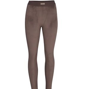 SKIMS Velour Legging